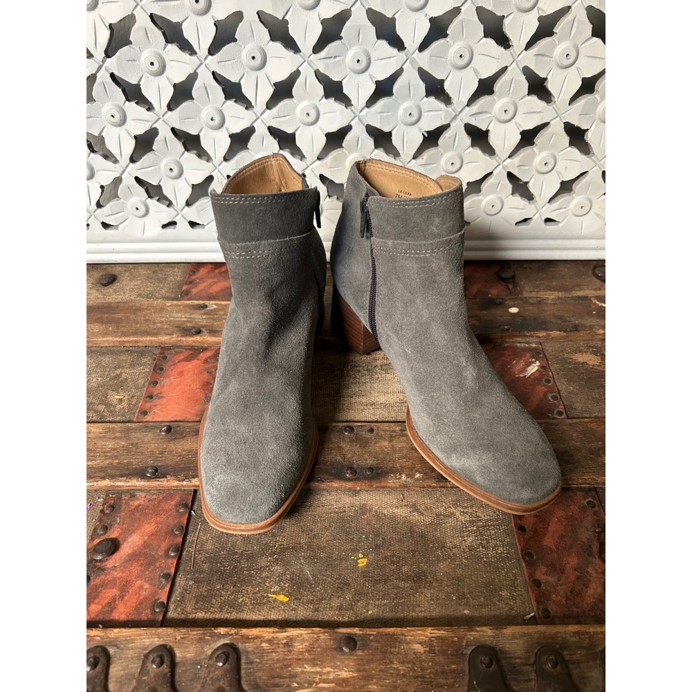 Lucky Brand Lailaa Grey Suede Ankle Boots Block Heel Side Zip Womens 7M